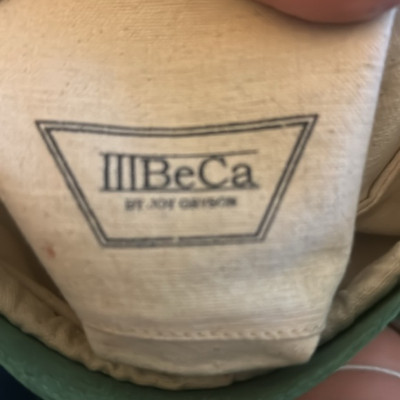 lll BeCa by Joy Gryson Green Leather Crossbody Handbag - Picture 7 of 8